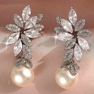 Brides Luxury Zirconia drop Earring Flower CZ Shell Faux pearl